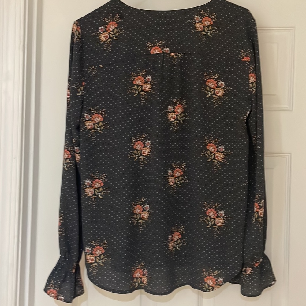 Loft Blouse - Picture 4 of 4